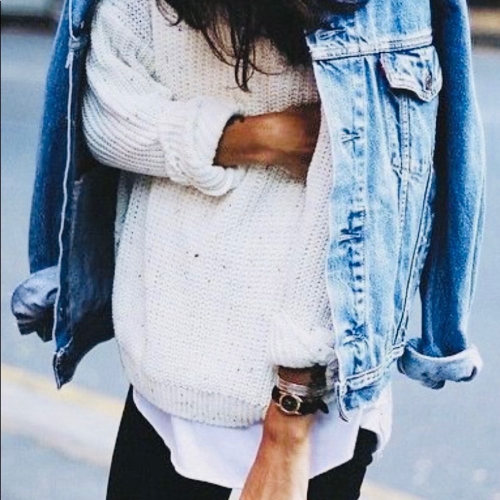 Denim Jean Jacket 💙 - Picture 1 of 9